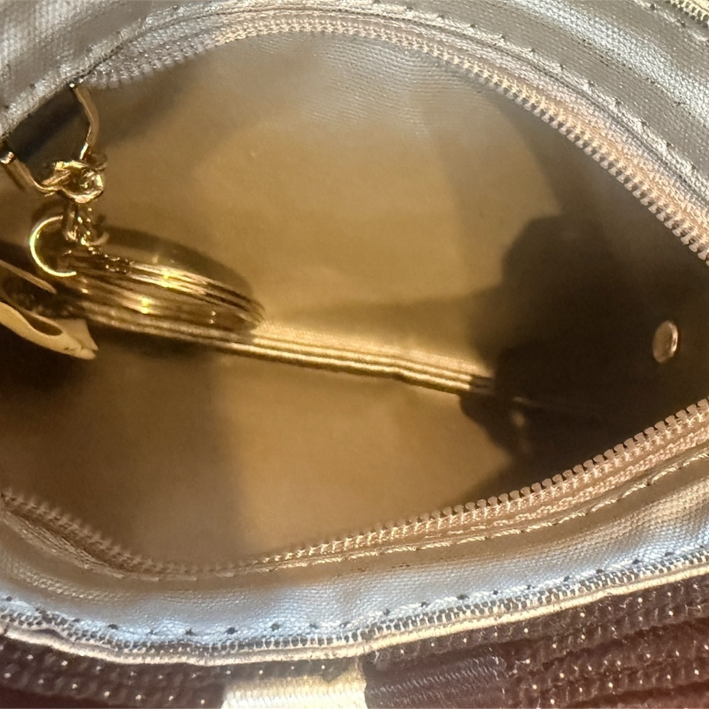 Kate Spade Black and White Stripe Key Pouch - Picture 4 of 4